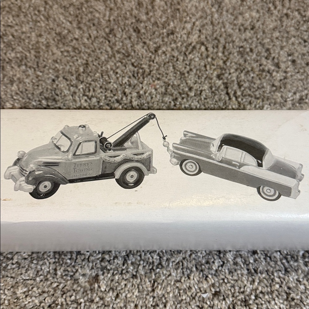 Vintage 1996 Dept. 56 "Terry's Towing" - Original Snow Village Accessories